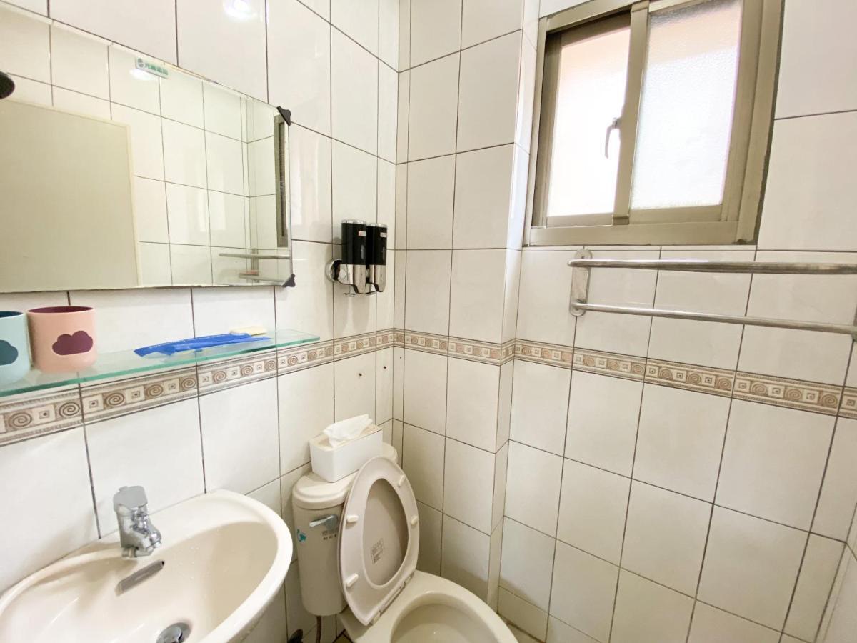 Apartament Tainan Da Ren Ju Zewnętrze zdjęcie